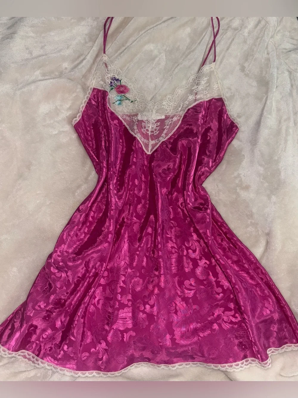 VTG lace slip dress - Picture 2 of 9
